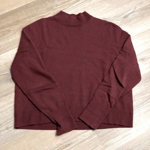 Everlane cashmere mock neck burgundy size Small